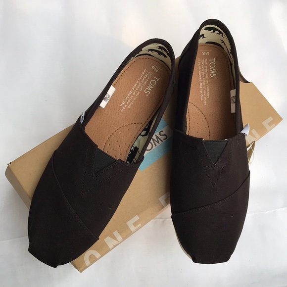 Toms Shoes - NWT Black Toms